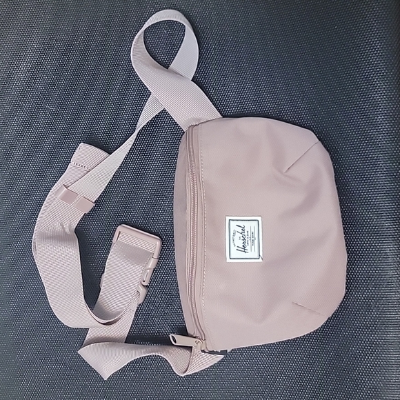 Belt bag - Picture 1 of 1